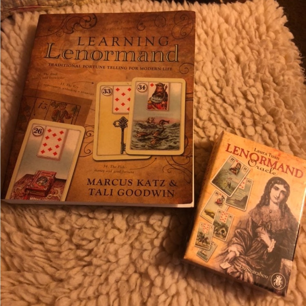 Learning Lenormand Fortune Telling Set - Brown
